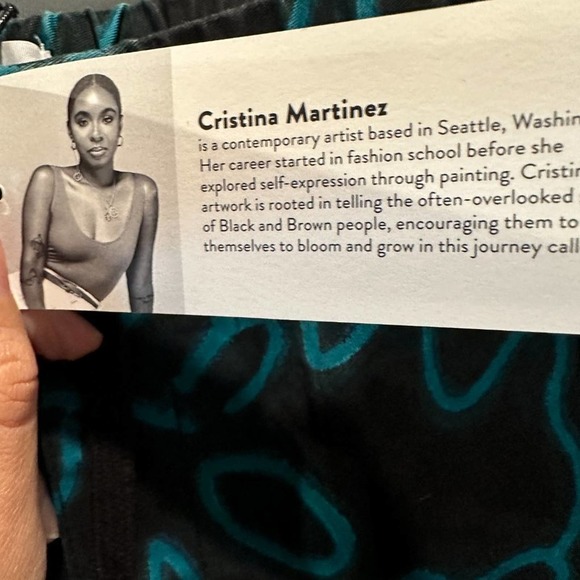 Cristina Martinez Gender Inclusive Print Cargo Shorts I - Picture 13 of 13